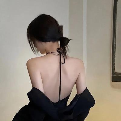 女孩爱跑步
